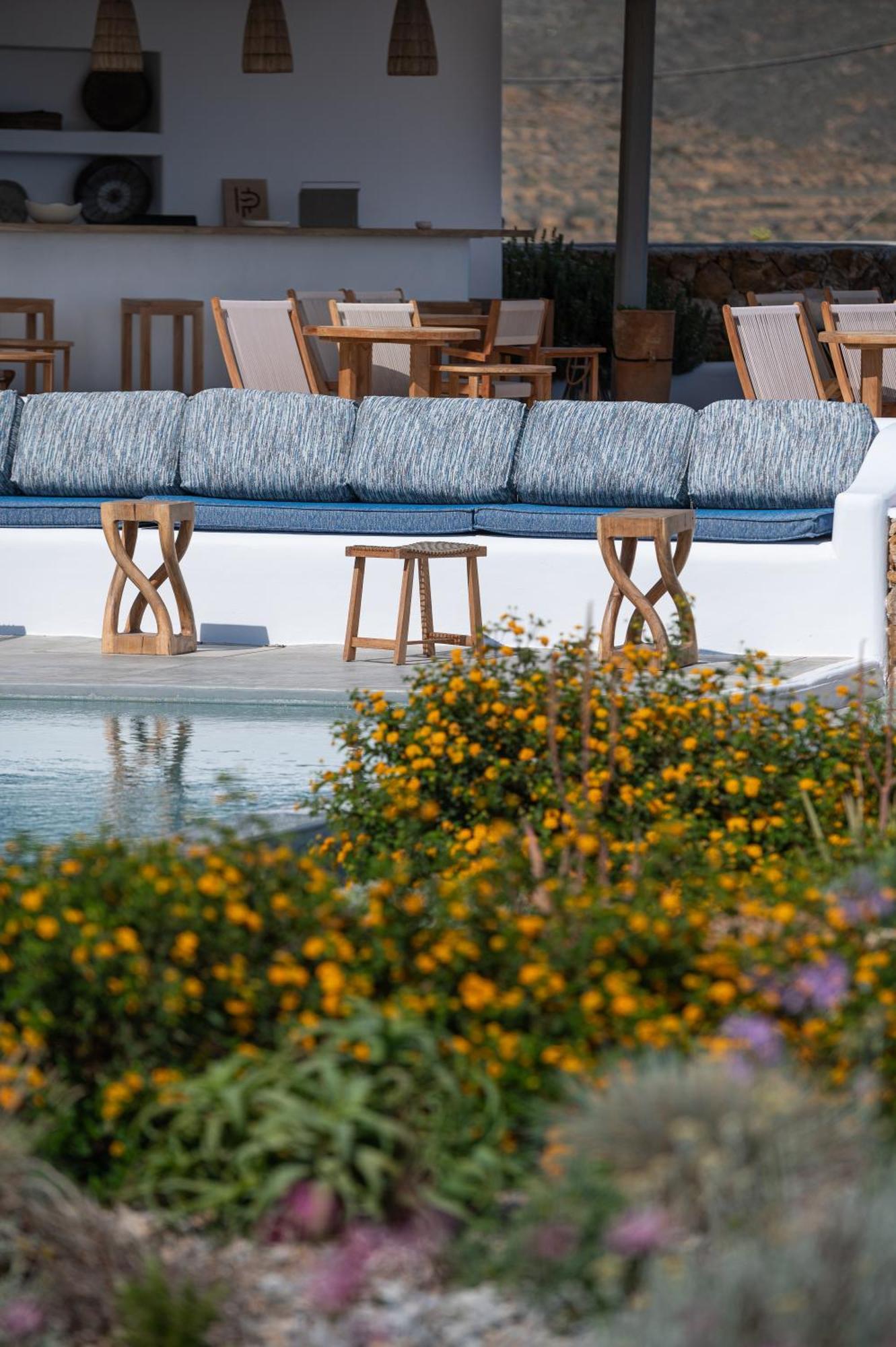 Ypseli Anafi'S Hive Hotel ภายนอก รูปภาพ
